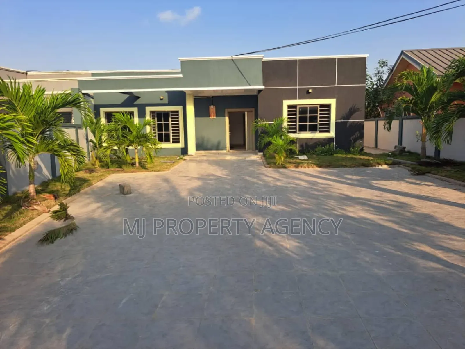 3bdrm House in Community 22, Tema Metropolitan for sale in Tema Metropolitan