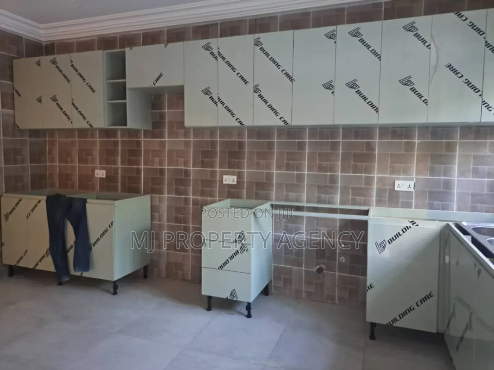 3bdrm House in Community 22, Tema Metropolitan for sale in Tema Metropolitan