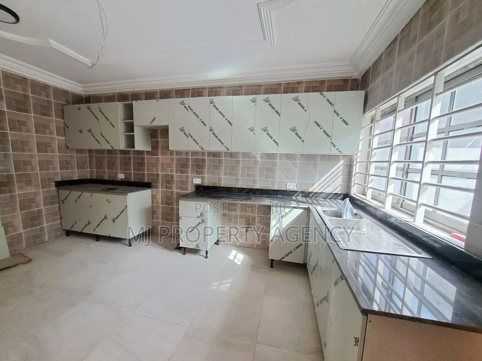 3bdrm House in Community 22, Tema Metropolitan for sale in Tema Metropolitan