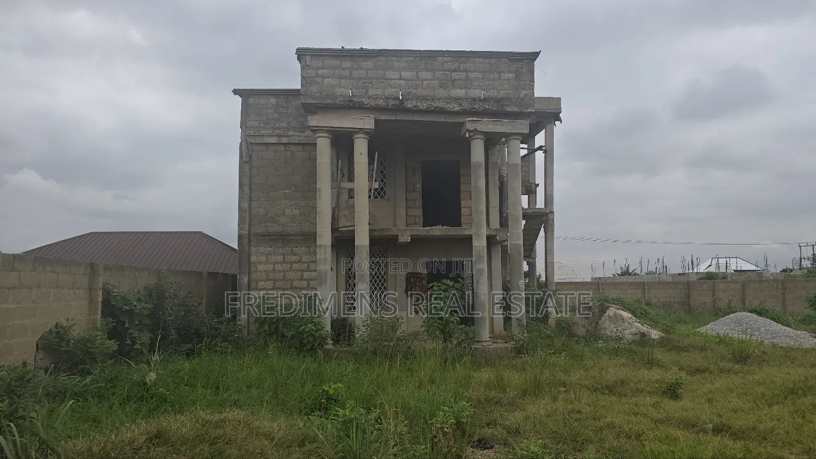 5bdrm House in Fredimens Real, Kumasi Metropolitan for sale in Kumasi Metropolitan