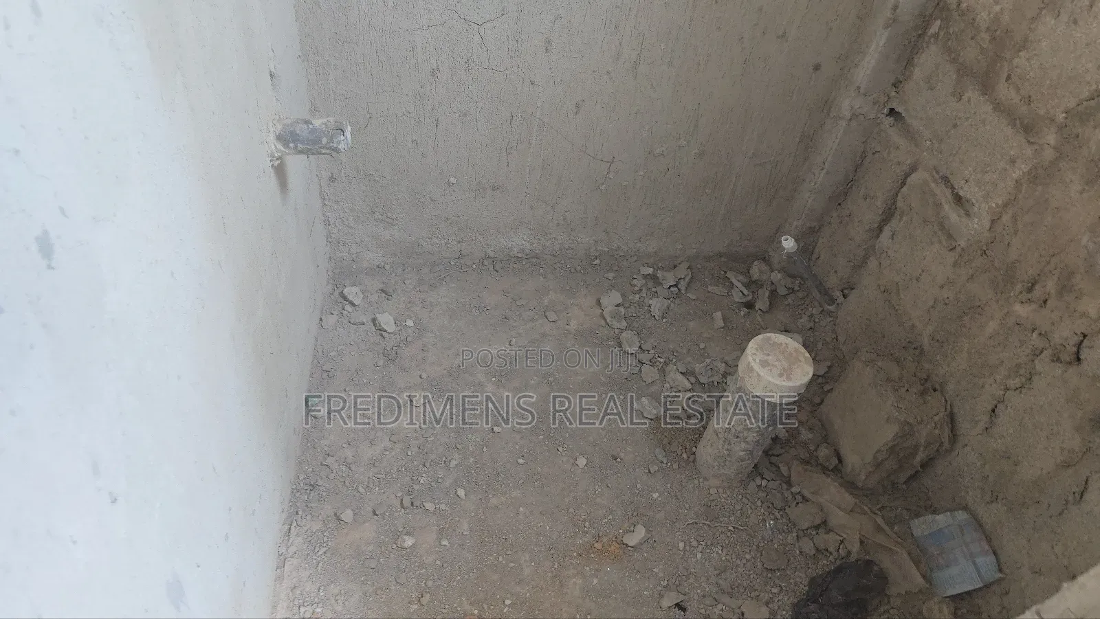 5bdrm House in Fredimens Real, Kumasi Metropolitan for sale in Kumasi Metropolitan