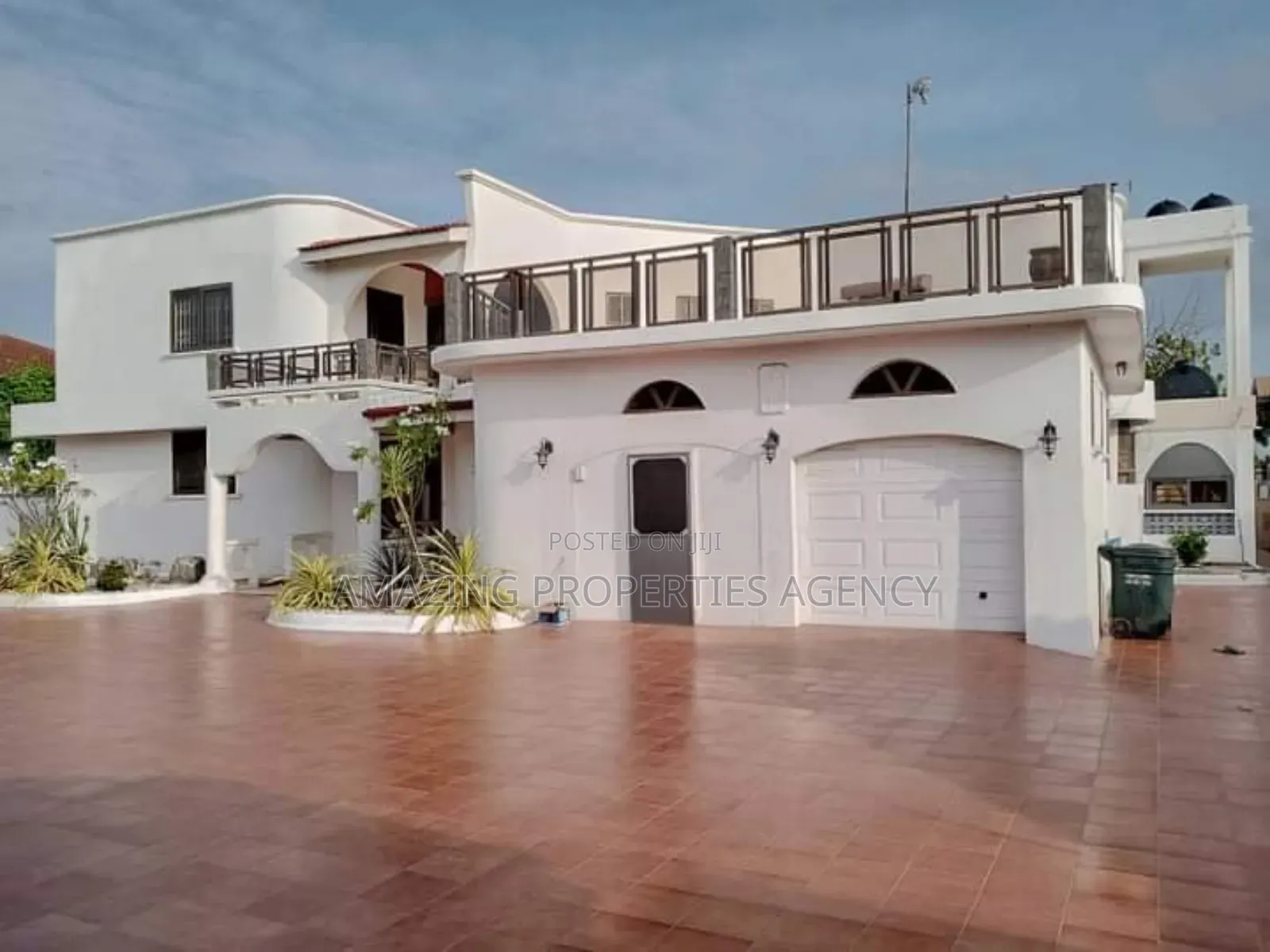 6bdrm House in East Legon for sale in East Legon