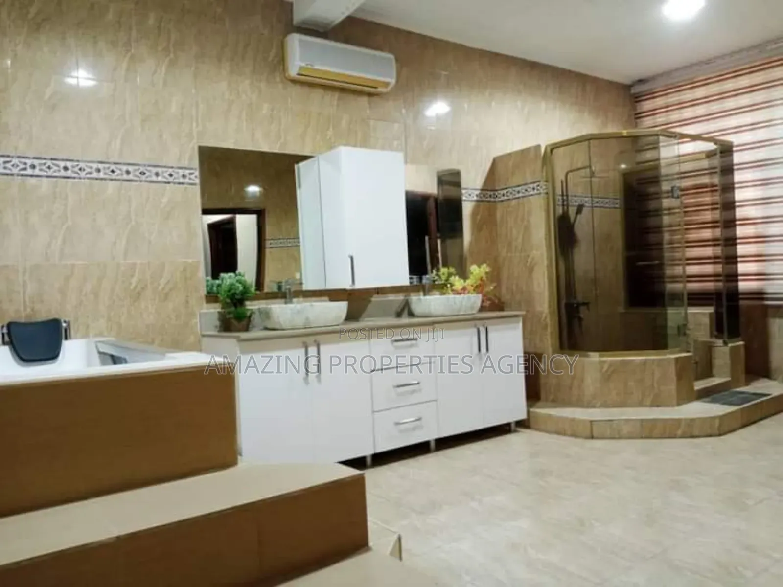 6bdrm House in East Legon for sale in East Legon