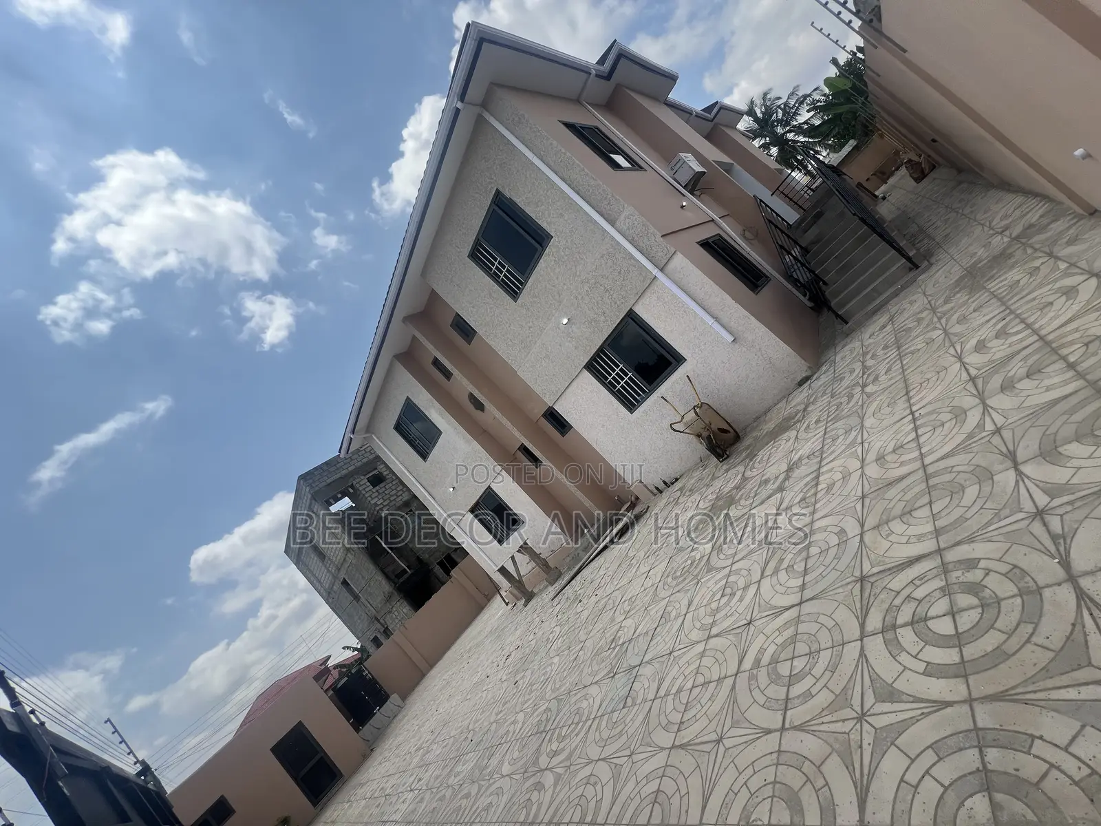2bdrm Apartment in Bee Decor & Homes, Adenta for sale in Adenta