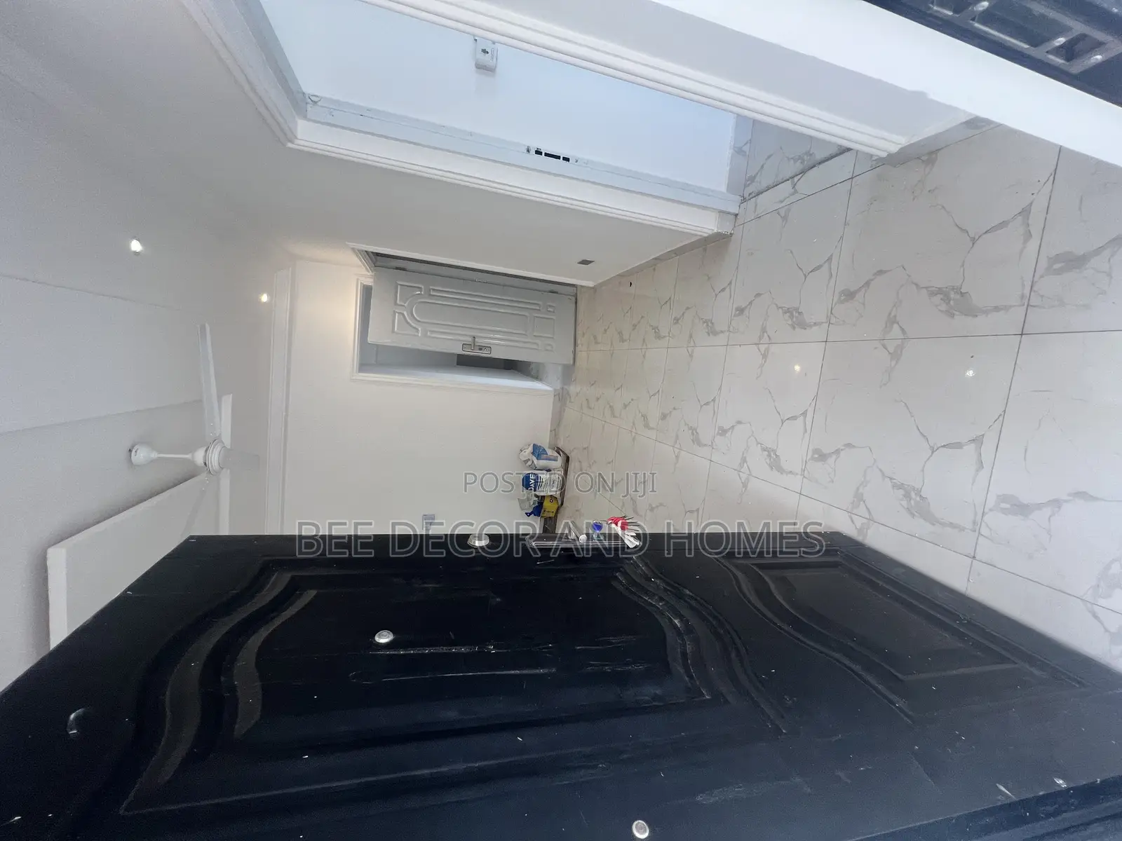 2bdrm Apartment in Bee Decor & Homes, Adenta for sale in Adenta