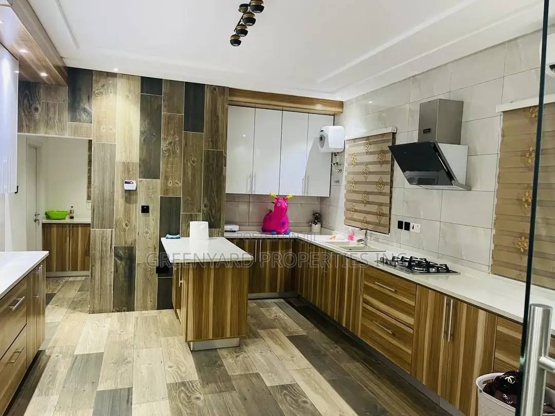 Furnished 4bdrm House in Adjinganor, East Legon for rent in East Legon