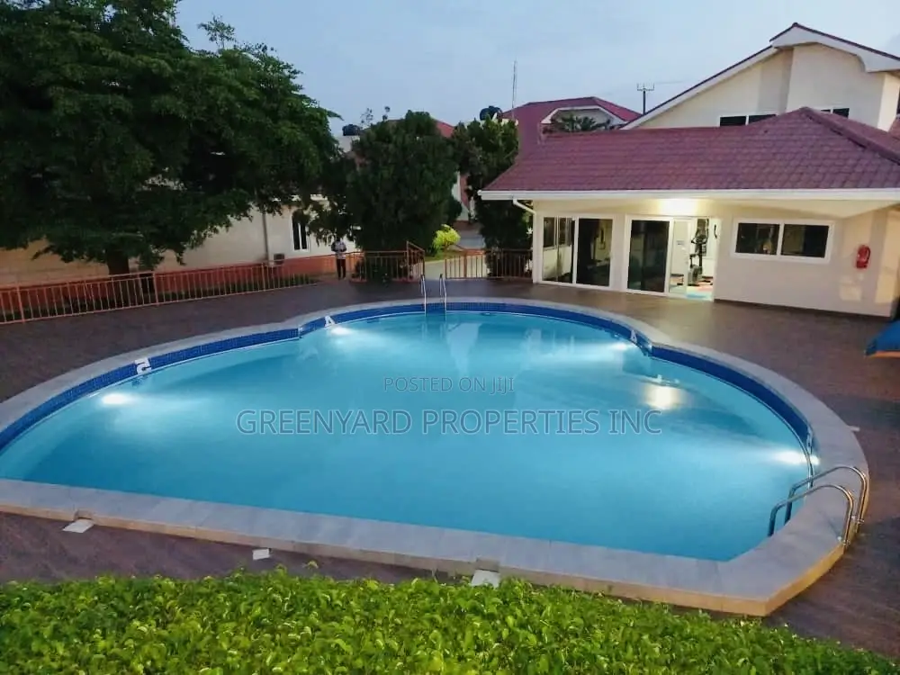 Furnished 4bdrm House in Garage, East Legon for rent in East Legon