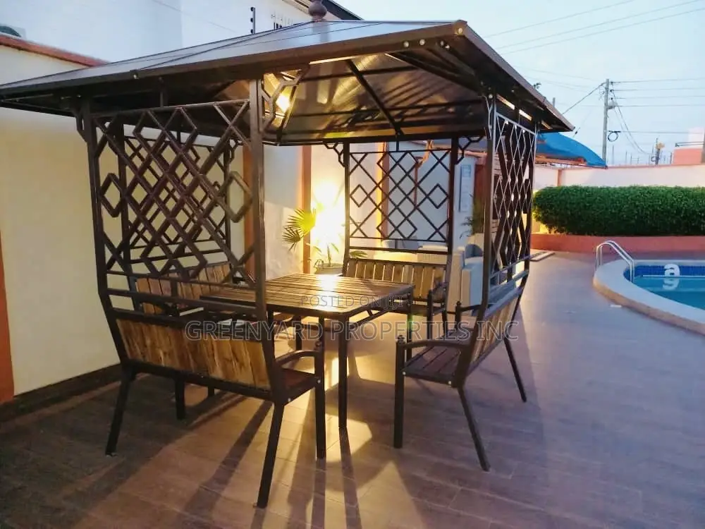 Furnished 4bdrm House in Garage, East Legon for rent in East Legon