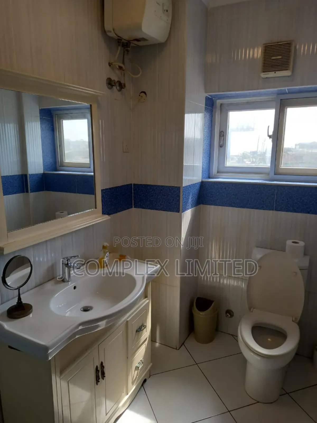 3bdrm Apartment in La Palm Beach, Trade Fair for rent in Trade Fair