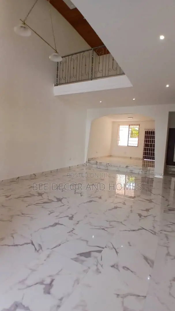 5bdrm Mansion in Bee Decor & Homes, East Legon for rent in East Legon
