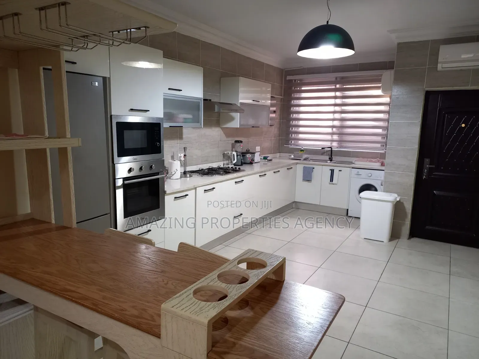 Furnished 3bdrm House in Cantonments for sale in Cantonments