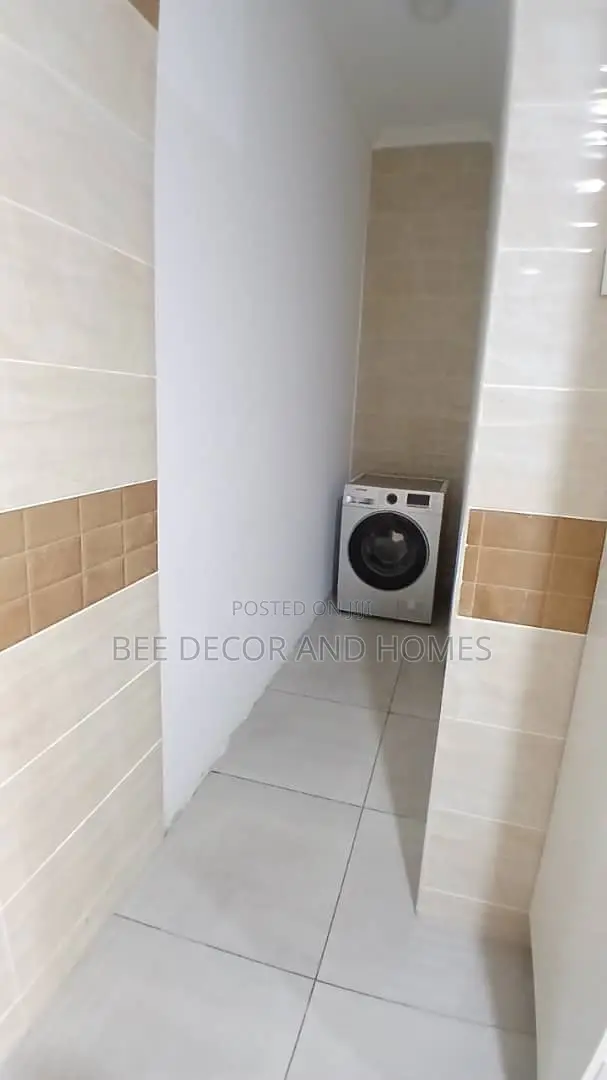 3bdrm Apartment in American House, East Legon for rent in East Legon