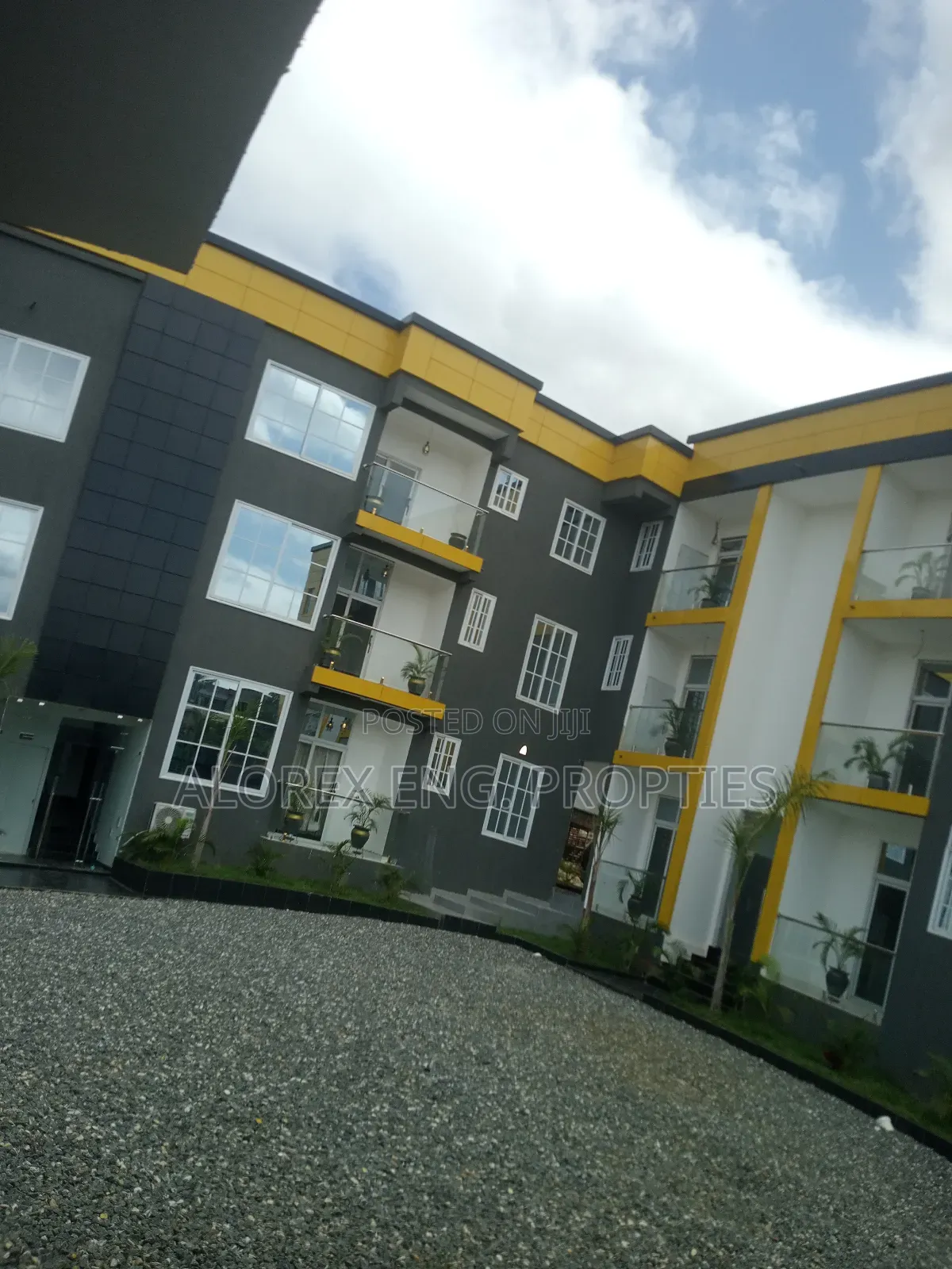 2bdrm Apartment in $65,000 Amrahia, Adenta for sale in Adenta