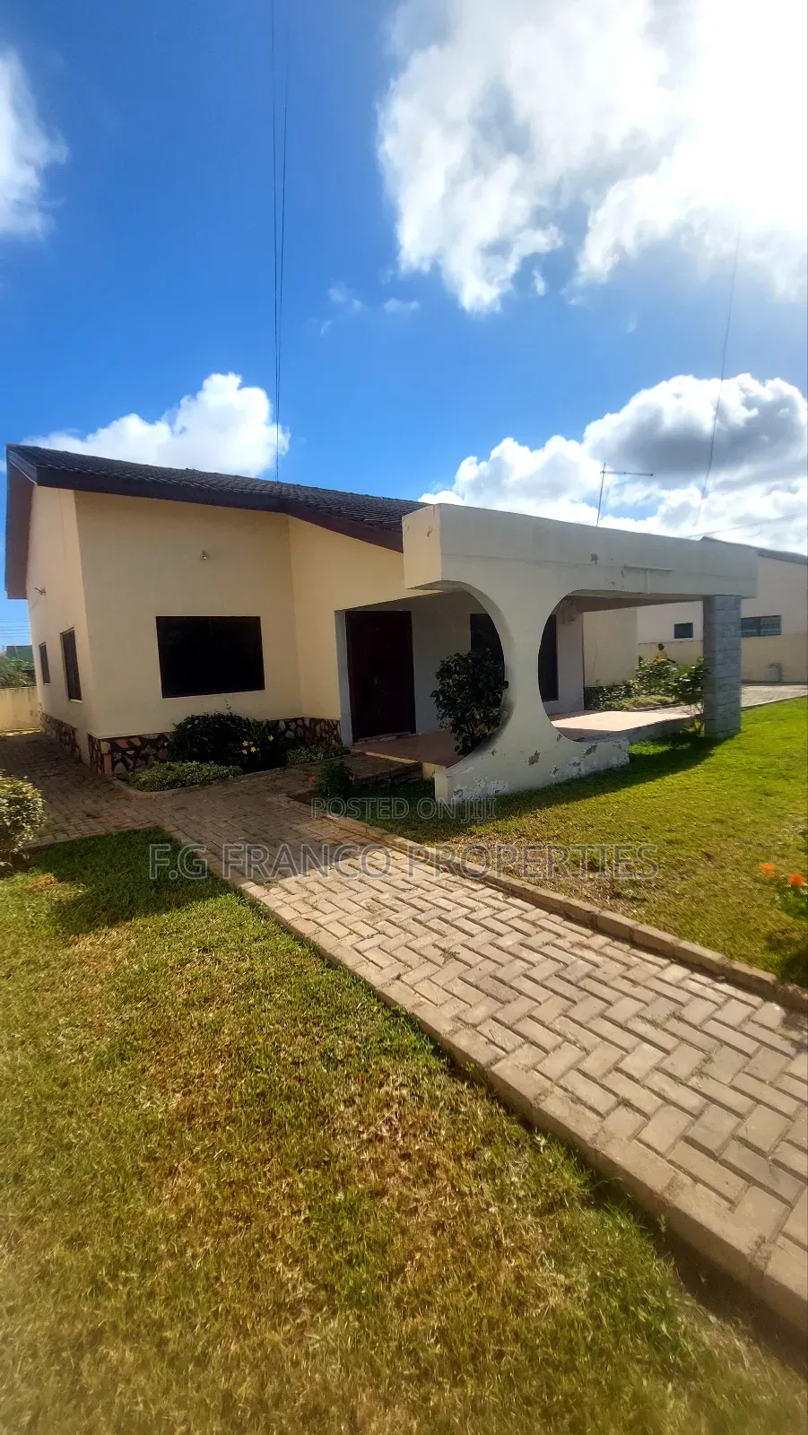 2bdrm House in Kg. Franco, Spintex for sale in Spintex