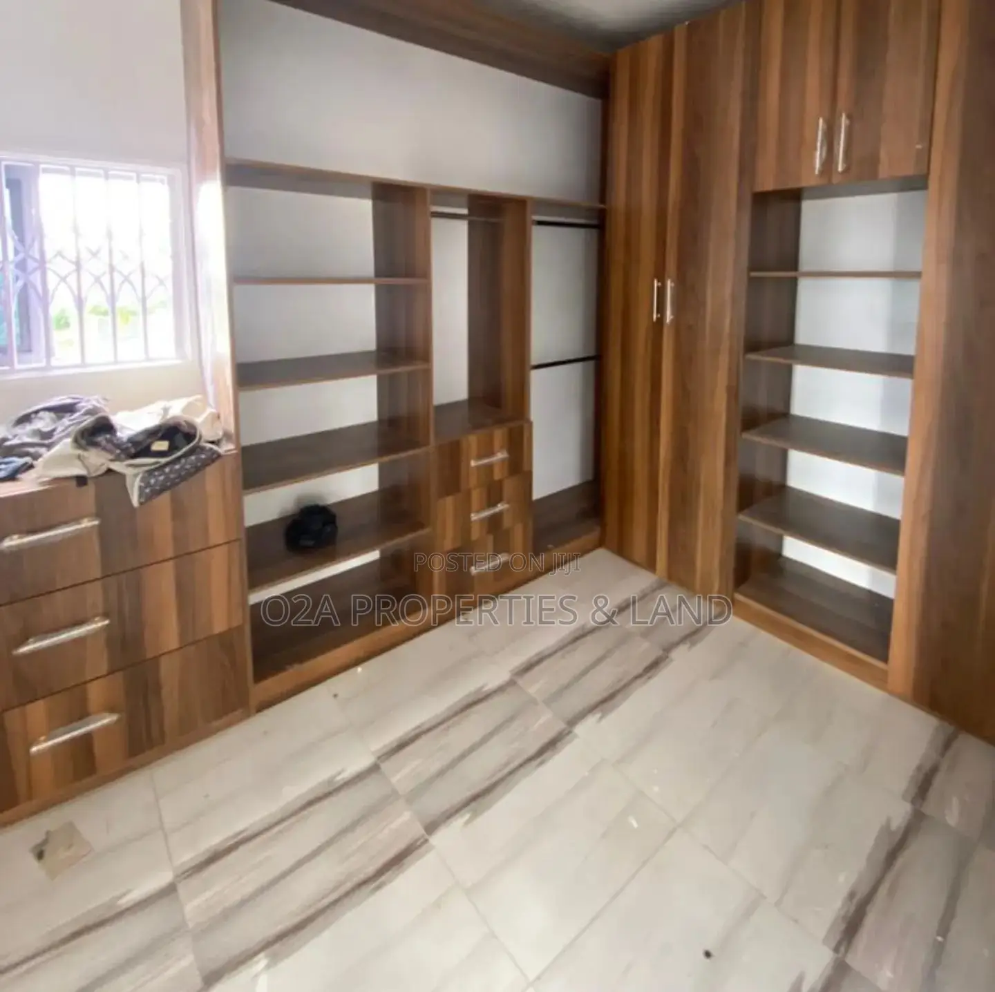 4bdrm House in Achimota, School Area for sale in School Area
