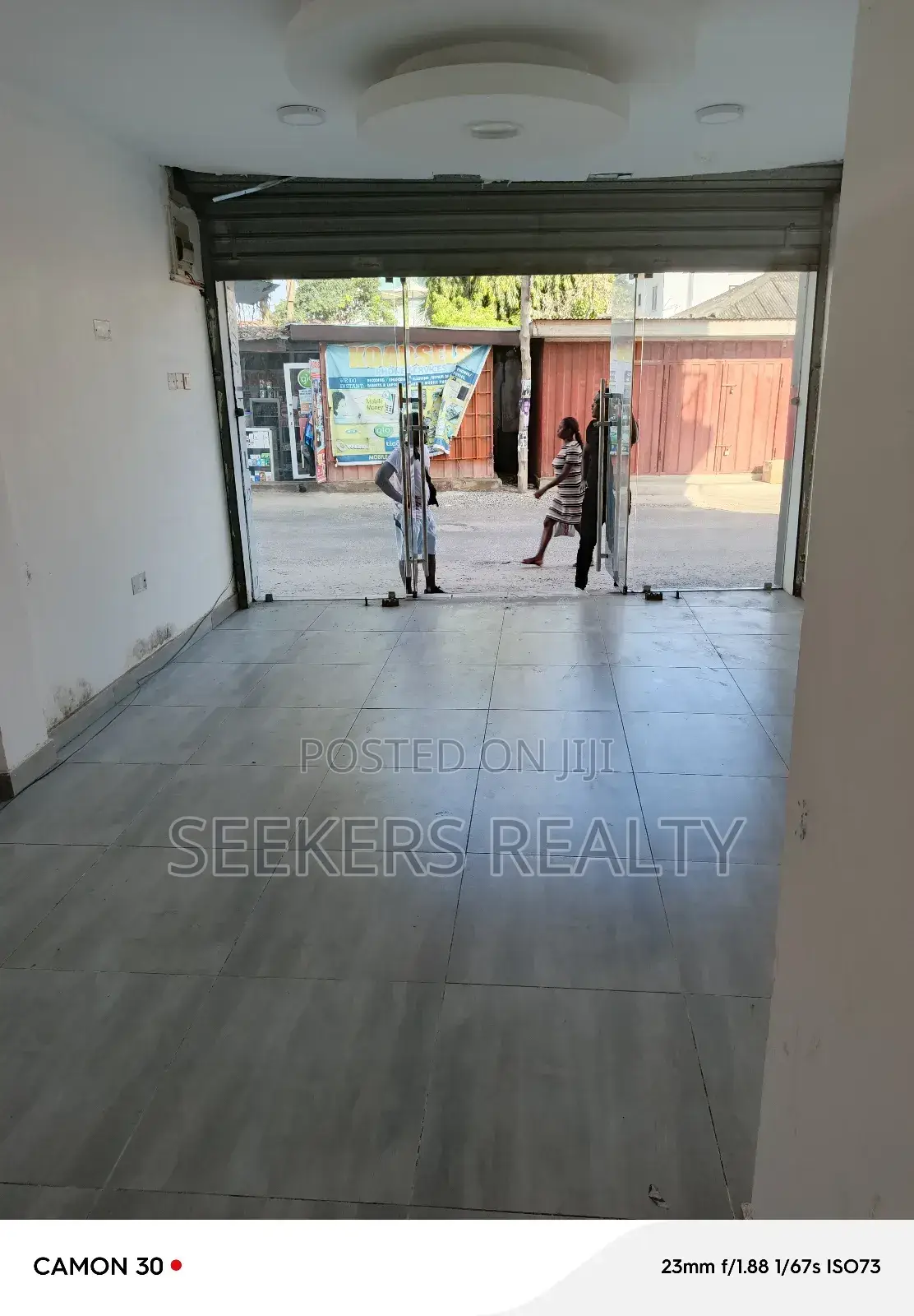Prime Retail Shop for Rent at Osu Oxford Street. in Oxford Street