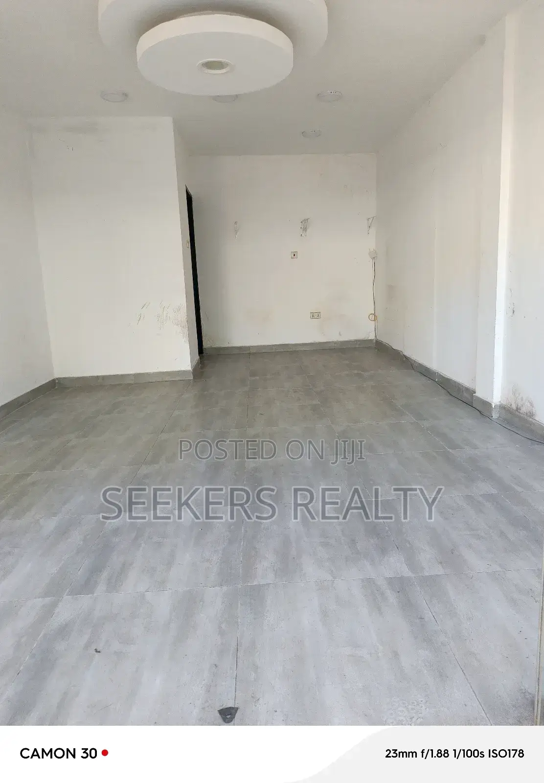 Prime Retail Shop for Rent at Osu Oxford Street. in Oxford Street