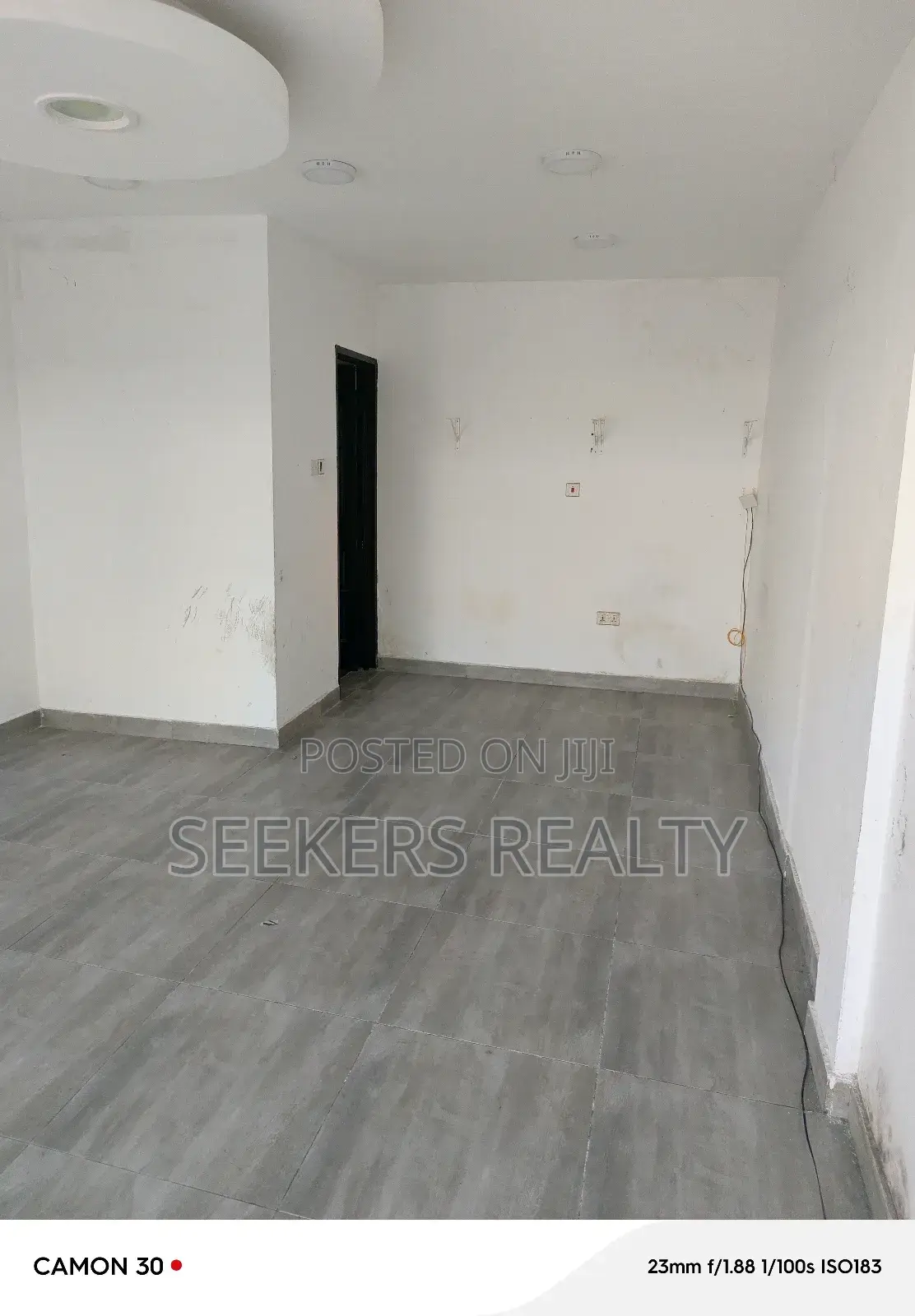 Prime Retail Shop for Rent at Osu Oxford Street. in Oxford Street