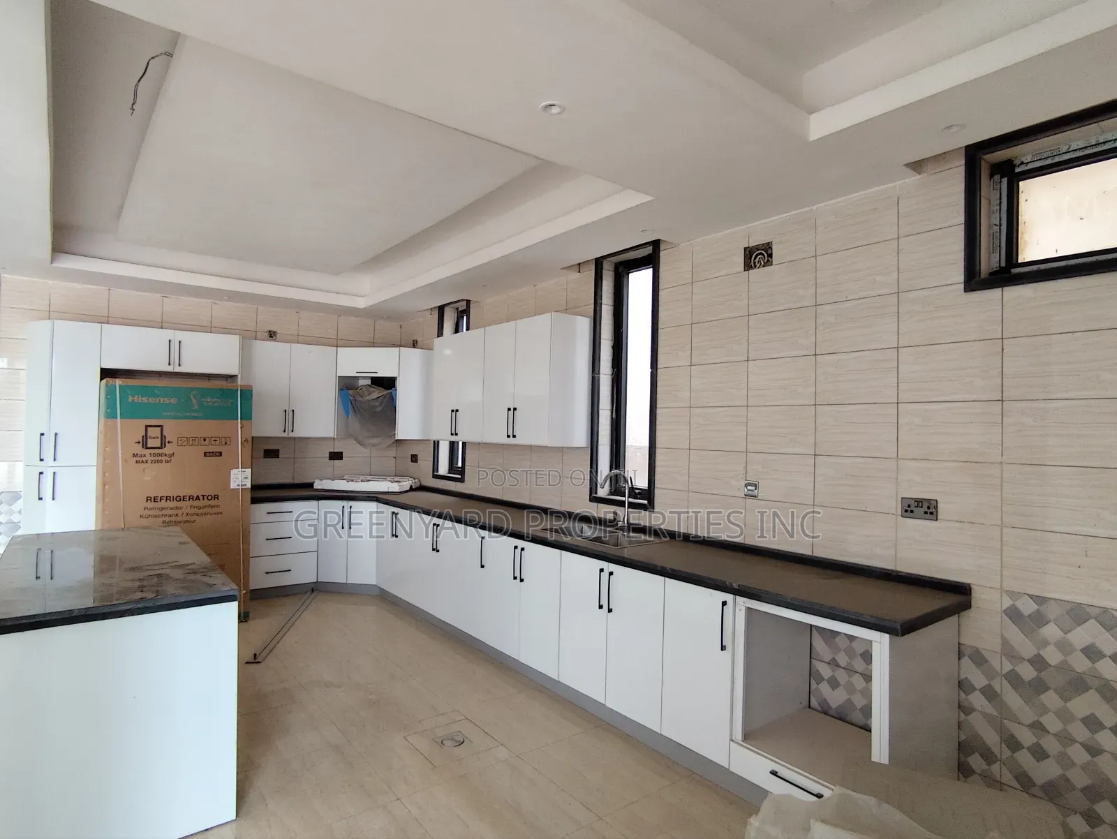 5bdrm House in Lakeside, Ashaley Botwe for sale in Ashaley Botwe
