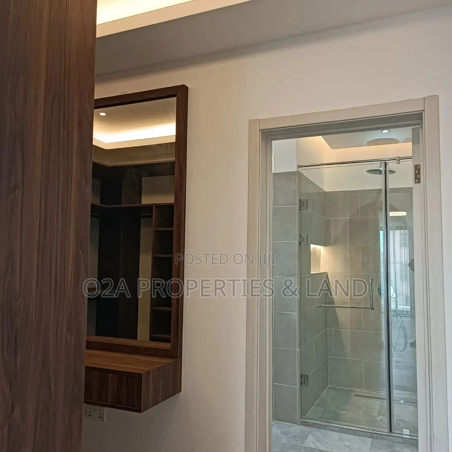 4bdrm House in East Legon, Ability for sale in Ability