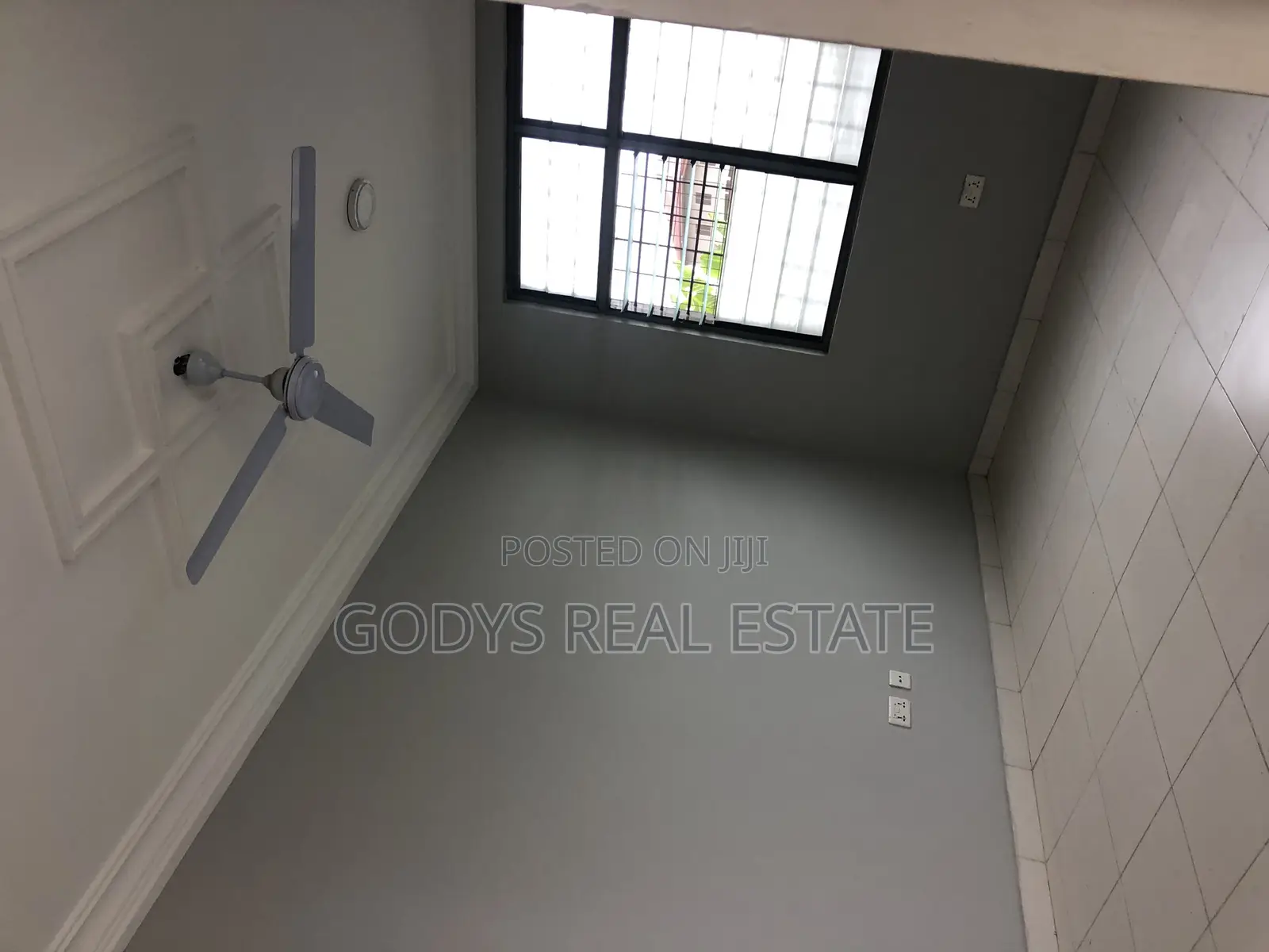 2bdrm Apartment in New Market, Kasoa for rent in Kasoa