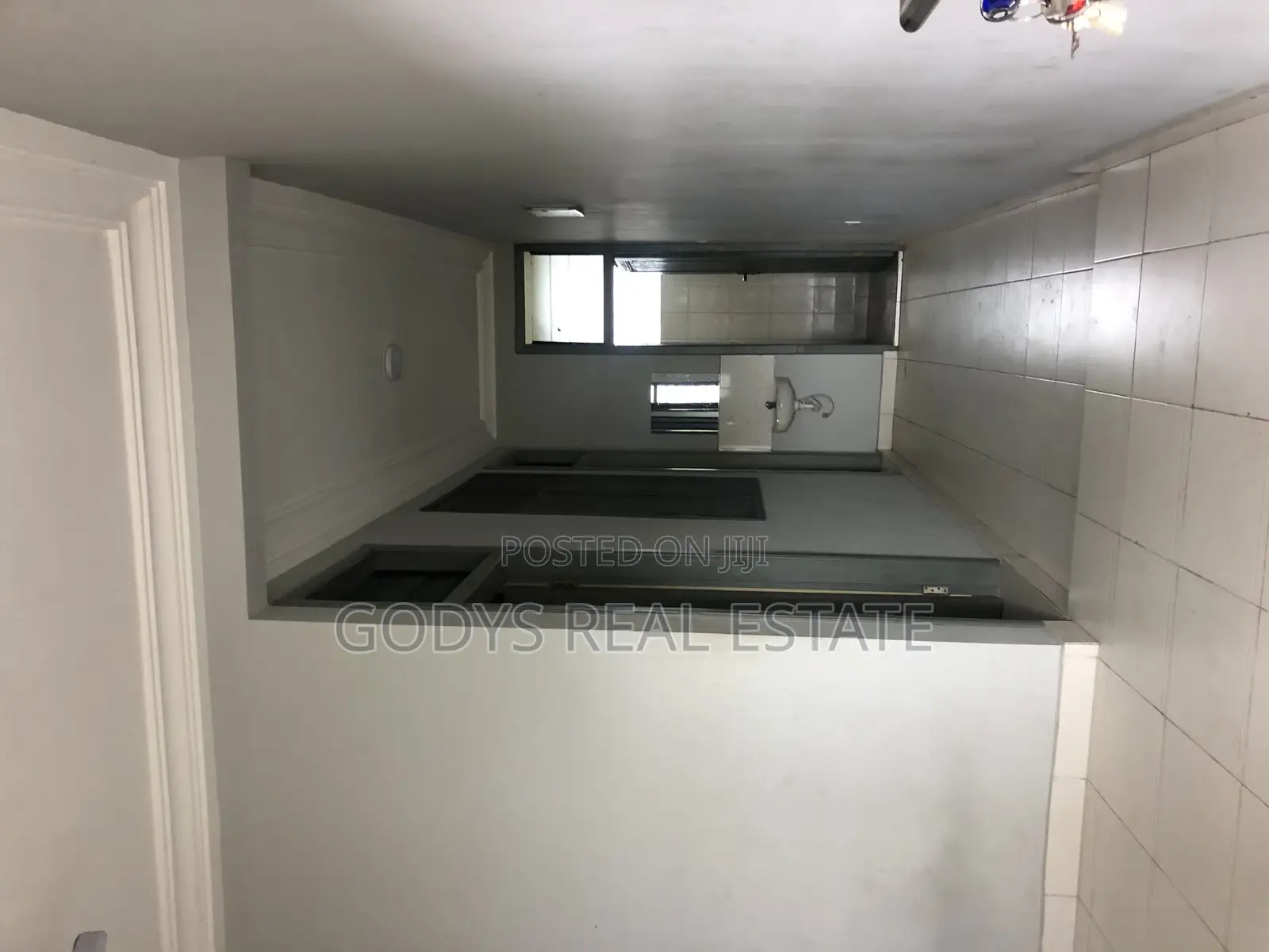 2bdrm Apartment in New Market, Kasoa for rent in Kasoa