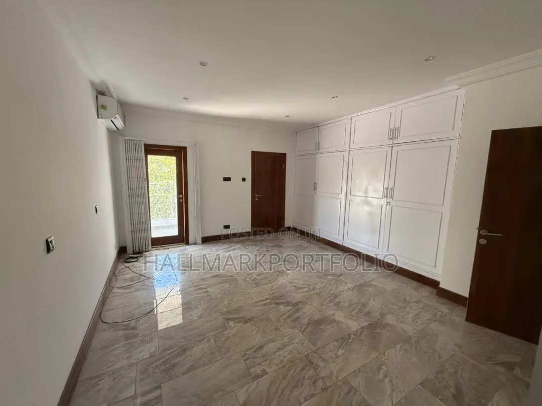 5bdrm House in American Embassy, Cantonments for rent in Cantonments