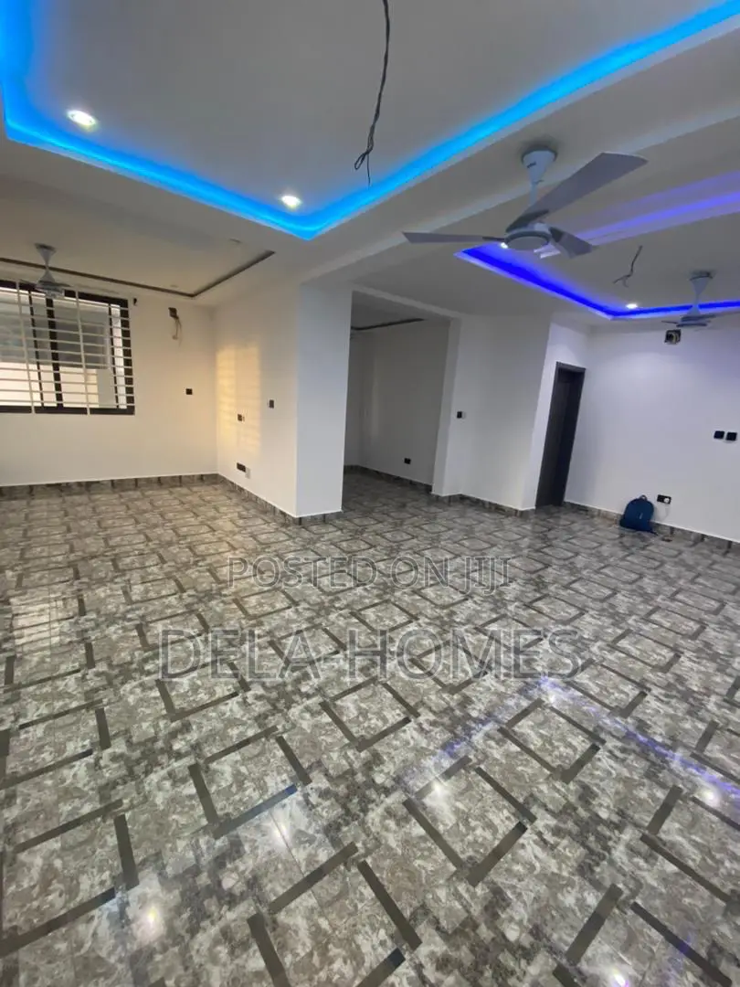 4bdrm Apartment in Adenta for rent in Adenta