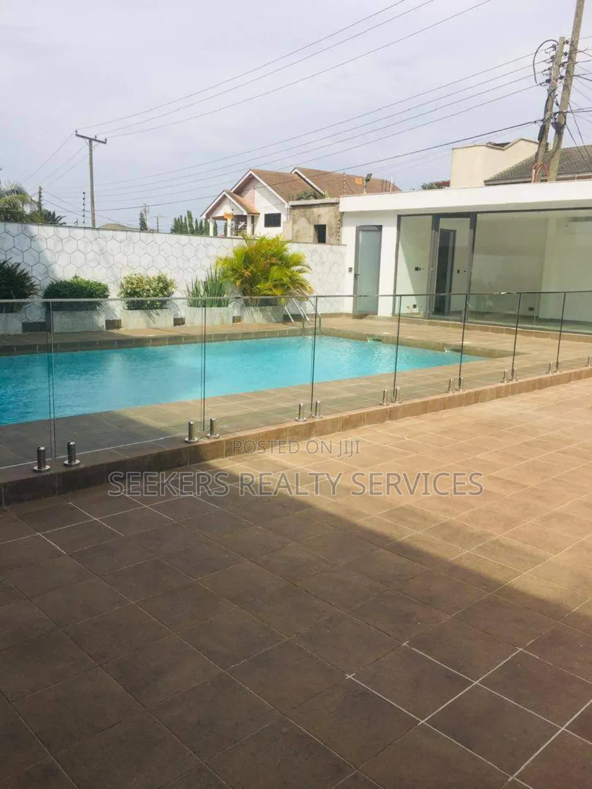 6bdrm Mansion in Seekers Realty, Adjiriganor for sale in Adjiriganor