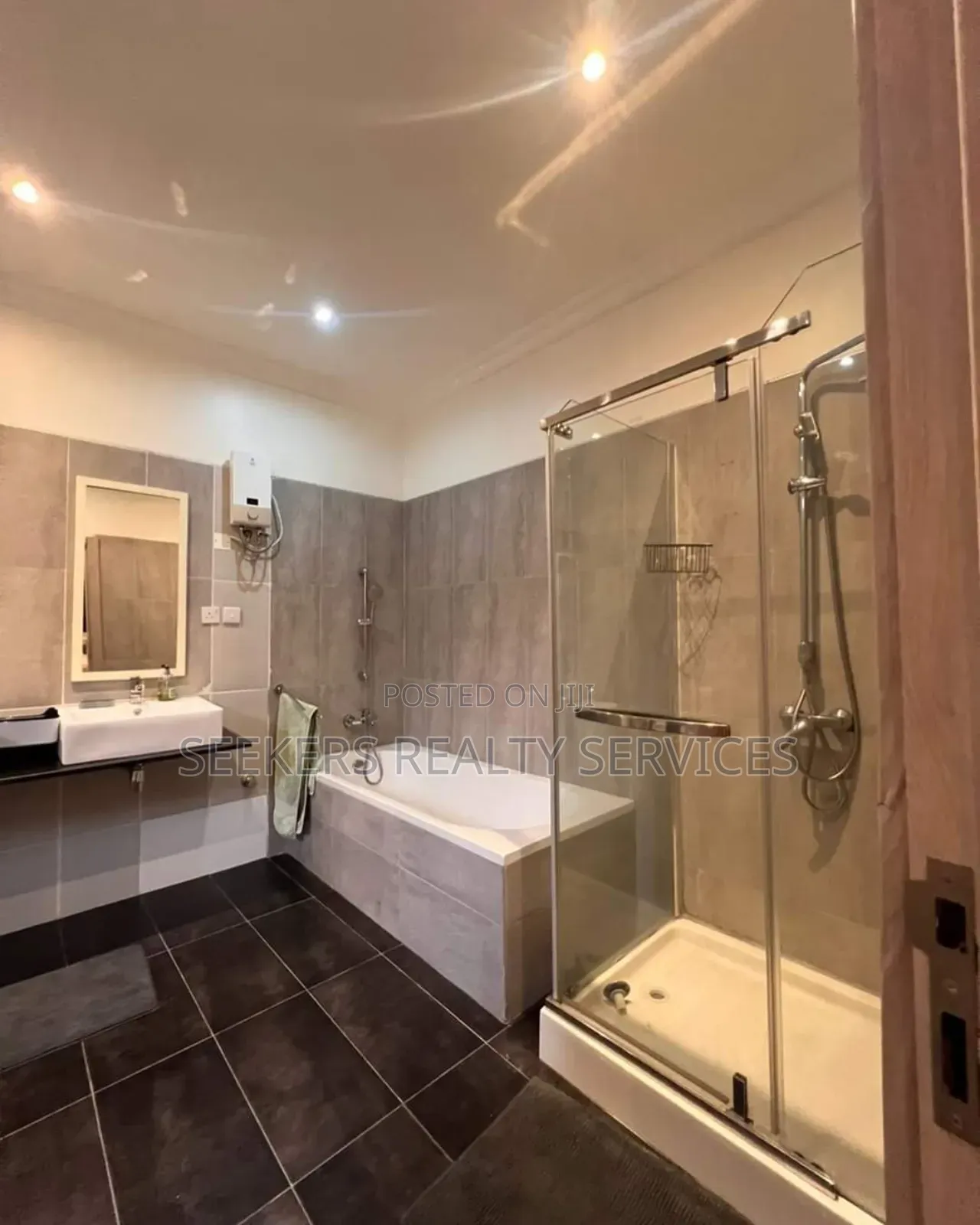 Furnished 3bdrm Apartment in Seekers Realty., Cantonments for rent in Cantonments