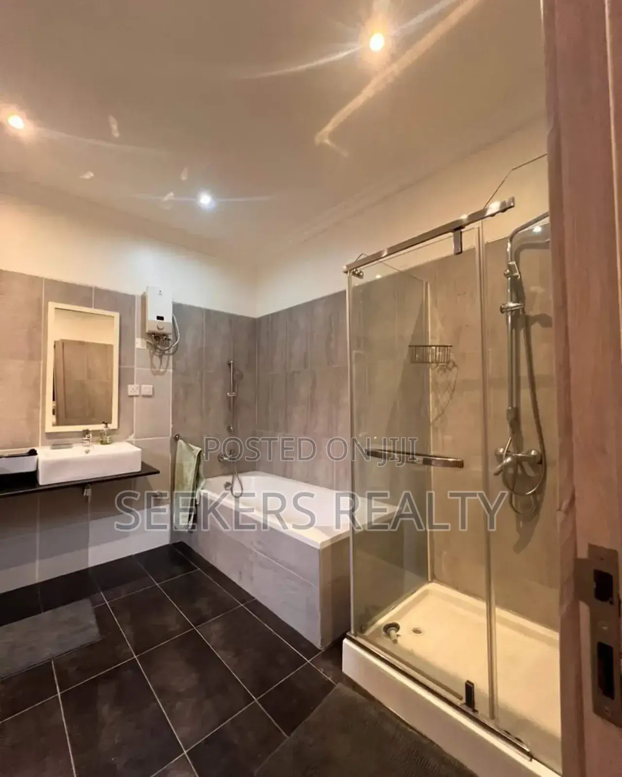Furnished 3bdrm Apartment in Seekers Realty., Cantonments for rent in Cantonments