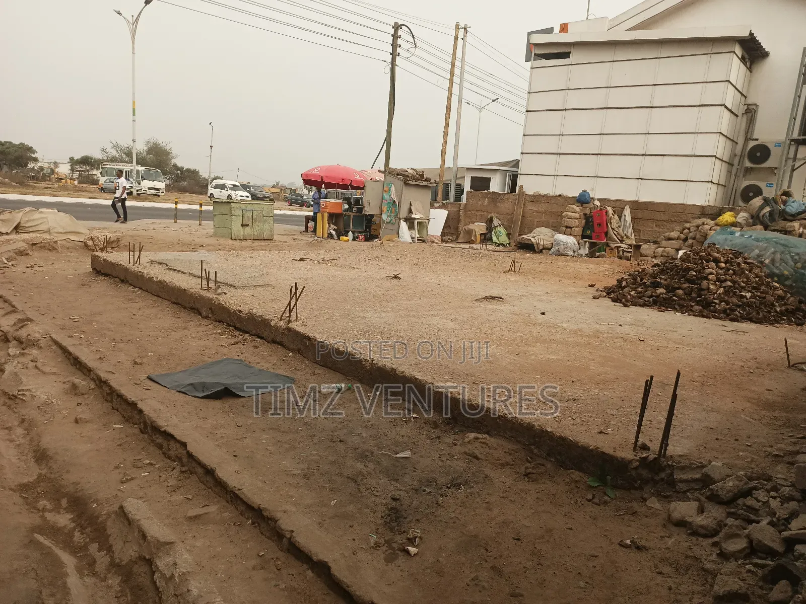40x75ft for Long Term Lease in Trade Fair