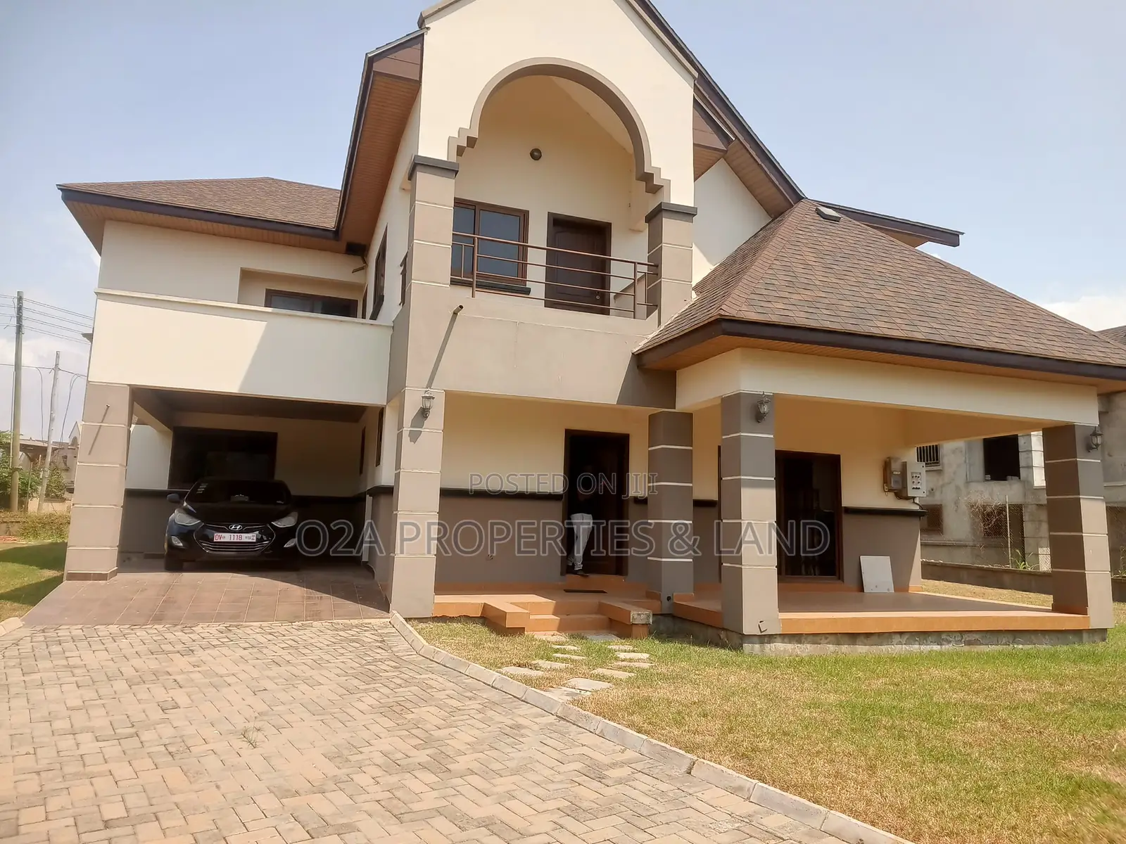 Furnished 5bdrm House in Sakumono for sale in Sakumono