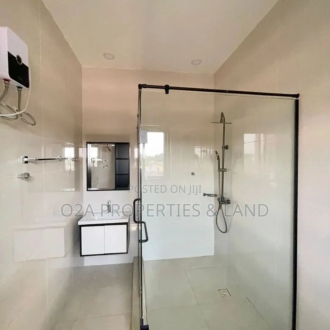 3bdrm Townhouse / Terrace in Haatso-New Legon for rent in New Legon