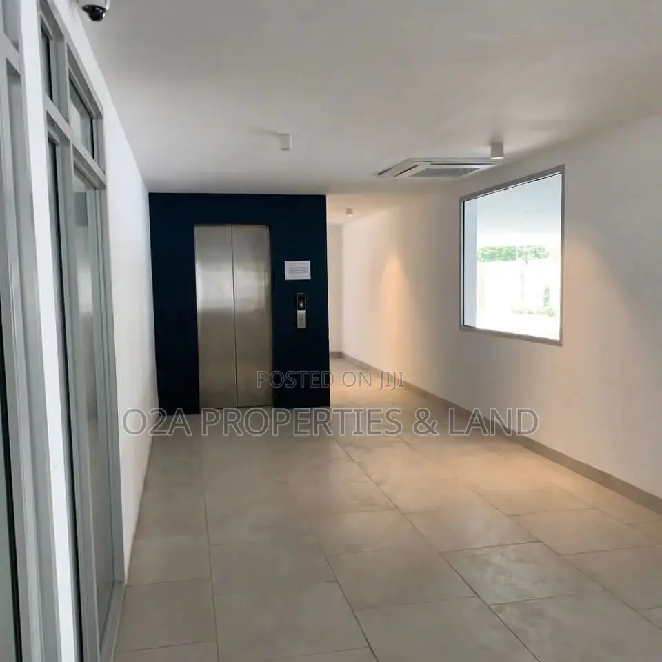 2bdrm Apartment in Cantonments, Prisons for sale in Prisons