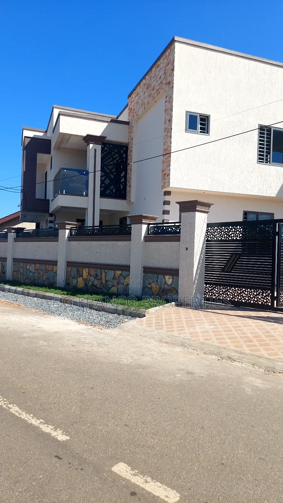 4bdrm House in Kg. Franco, Spintex for sale in Spintex