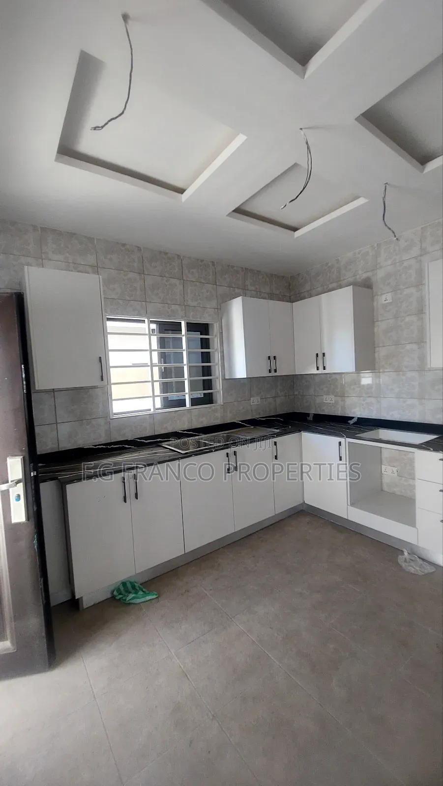 4bdrm House in Kg. Franco, Sakumono for sale in Sakumono