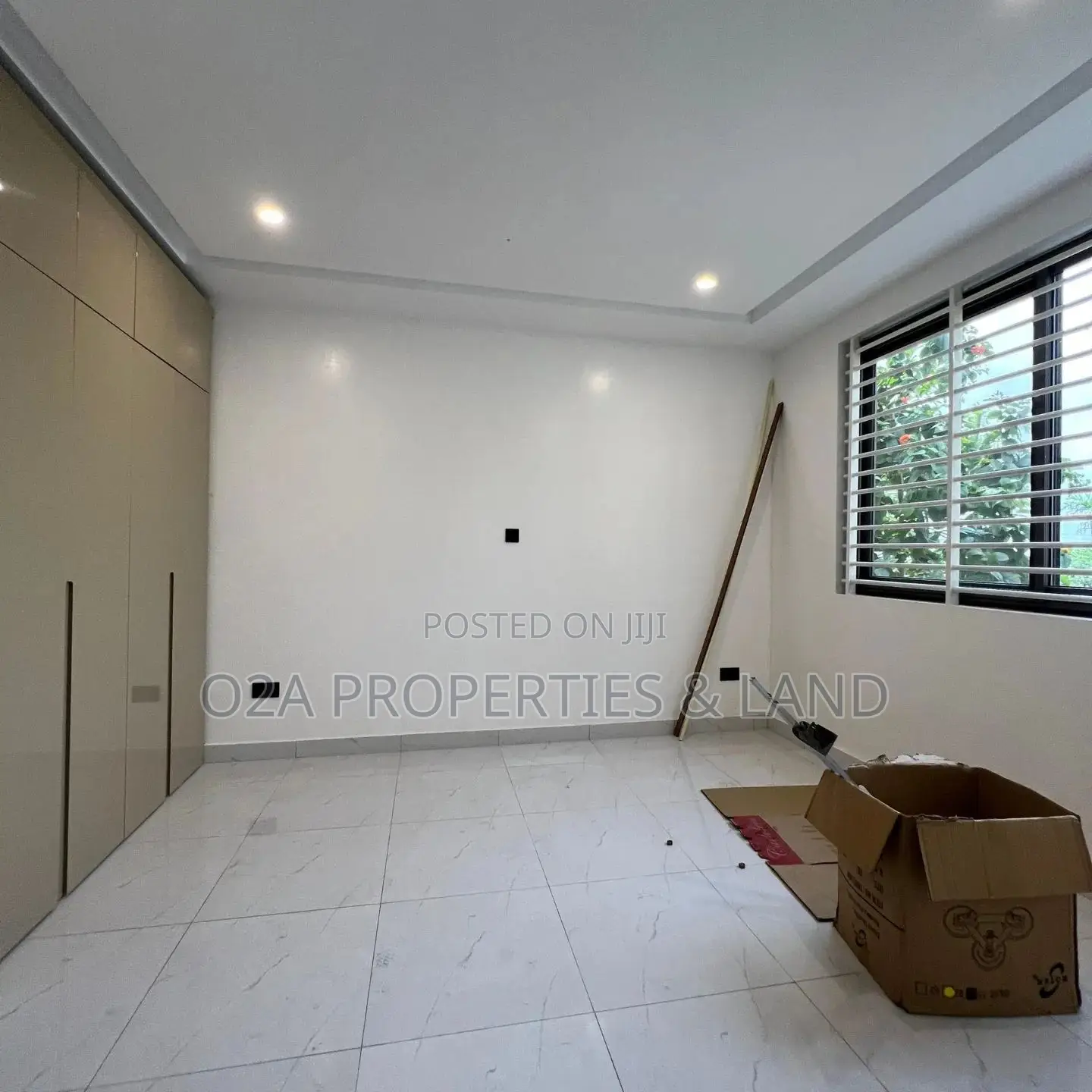 6bdrm House in Dzorwulu for sale in Dzorwulu