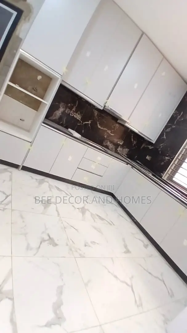 3bdrm House in Bee Decor & Homes, Achimota for sale in Achimota
