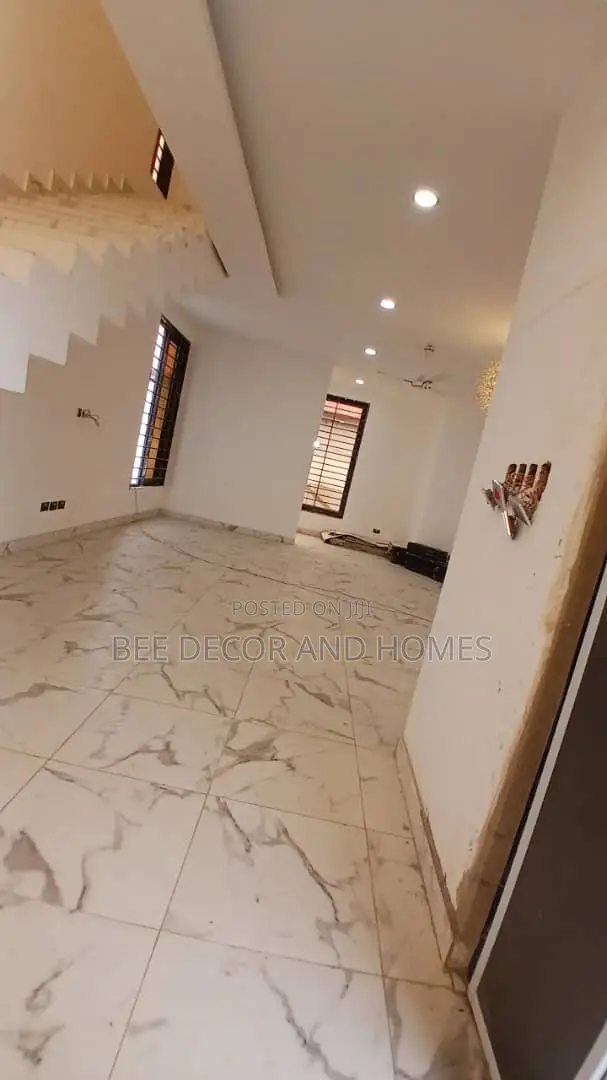 3bdrm House in Bee Decor & Homes, Achimota for sale in Achimota