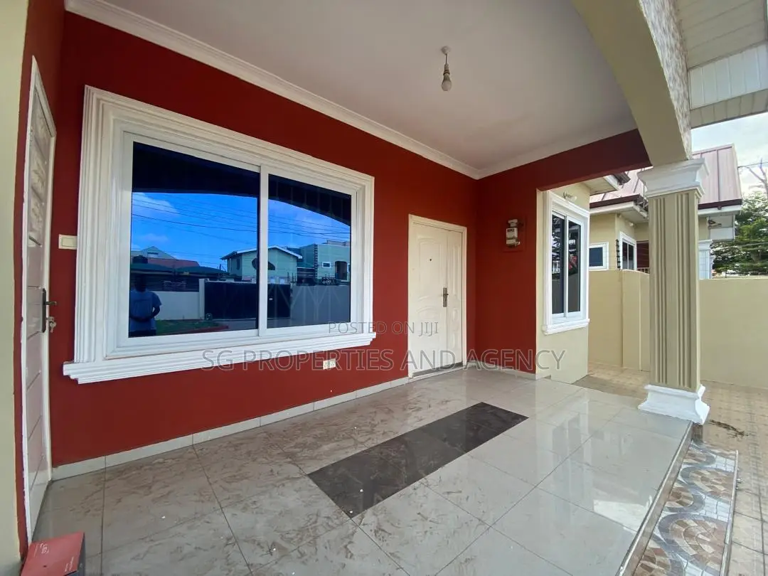 3bdrm House in Batsonaa, Spintex for rent in Spintex