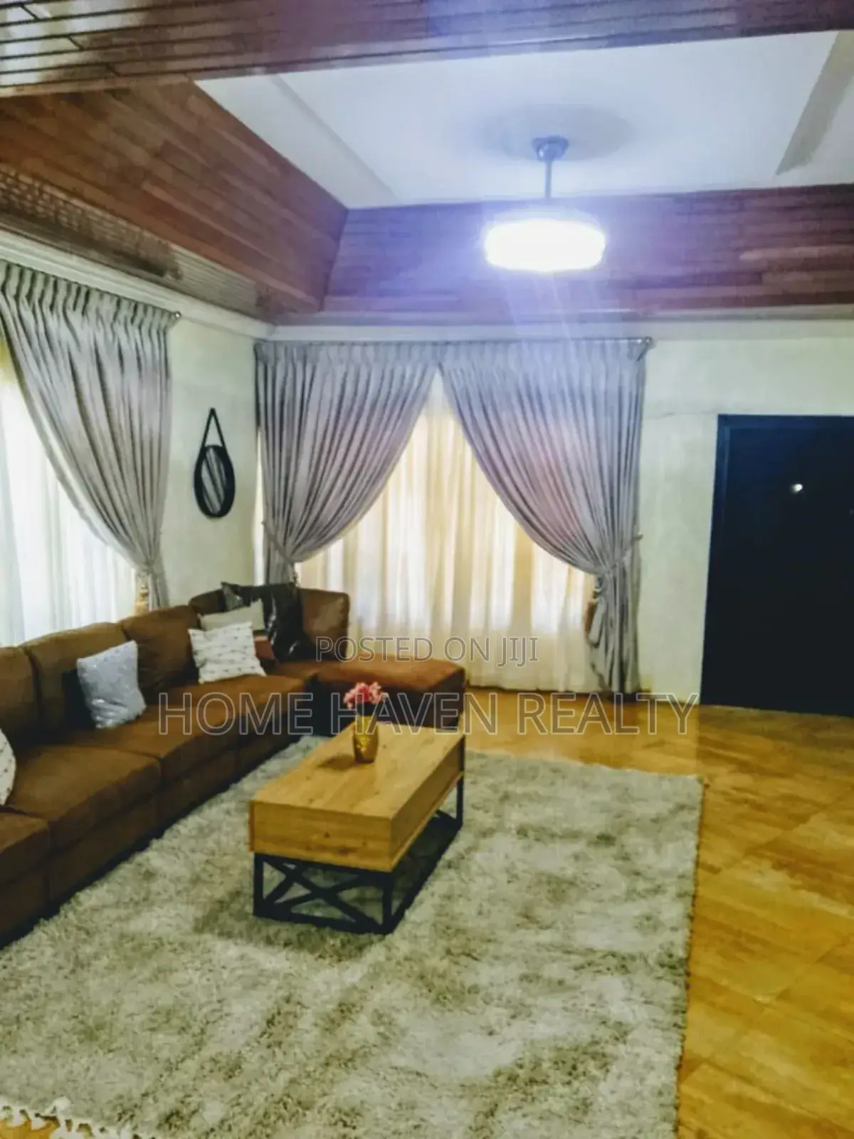 Furnished 5bdrm House in Westland for rent in West Legon