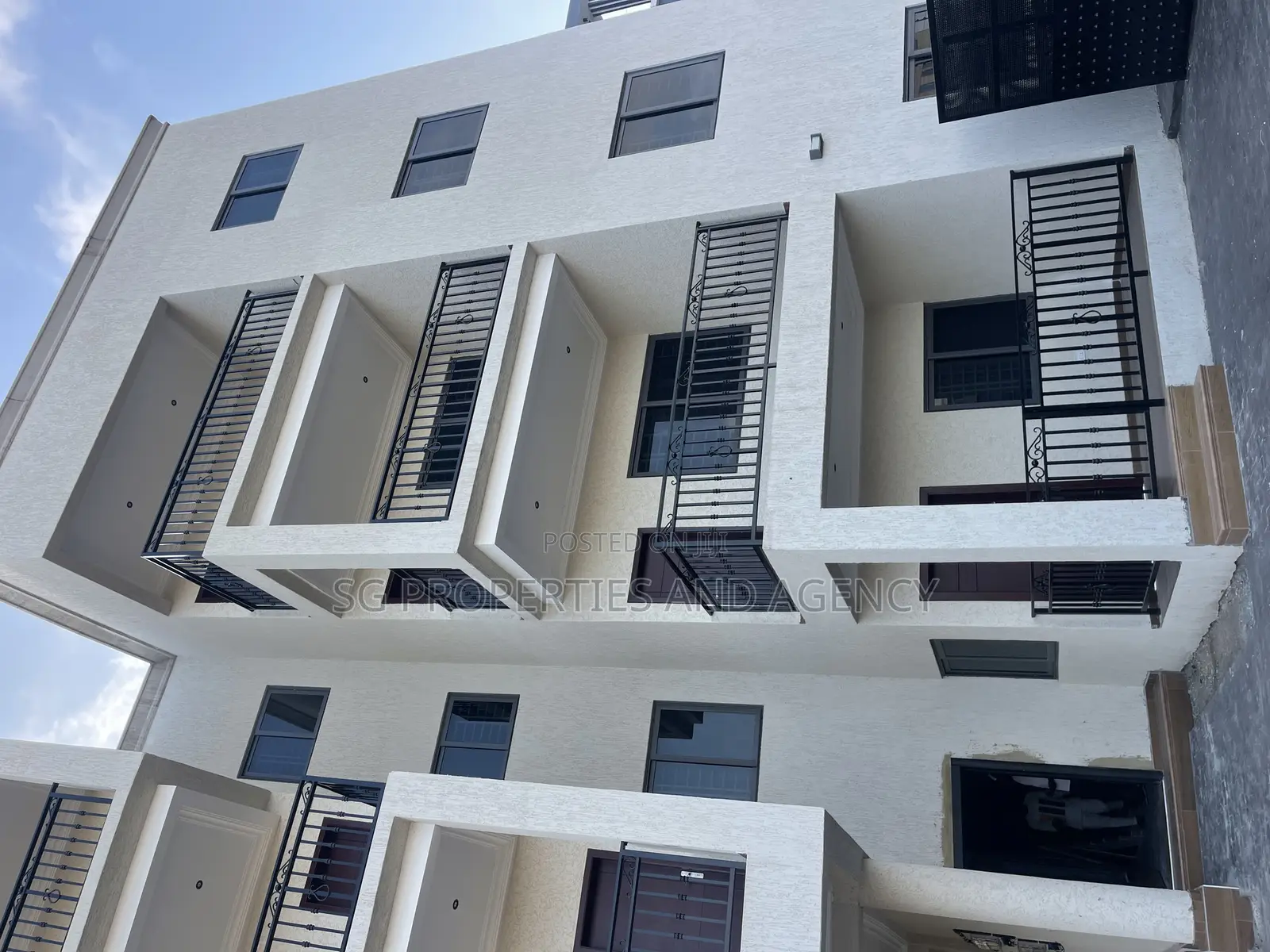 2bdrm Apartment in Lashibi, Spintex for rent in Spintex