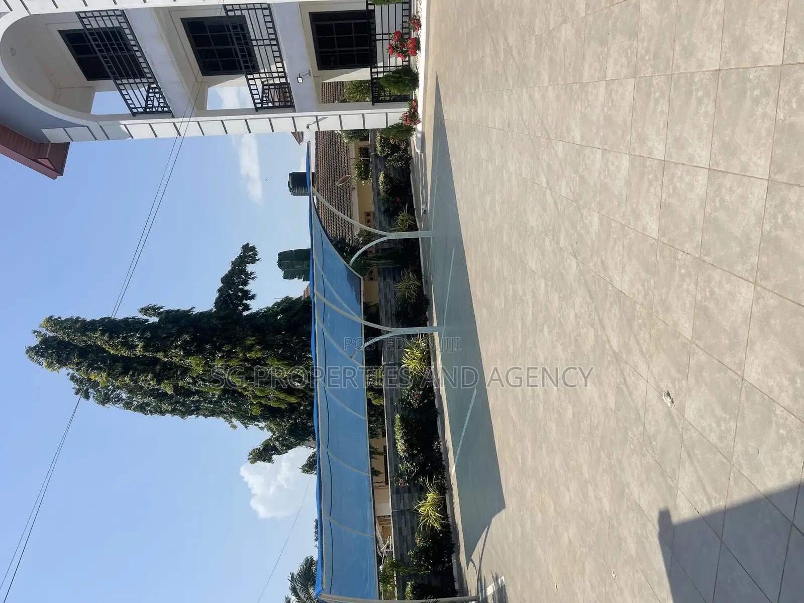 2bdrm Apartment in Batsonaa, Spintex for rent in Spintex