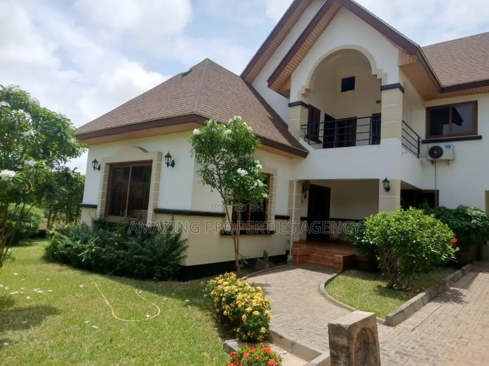 4bdrm House in Sakumono for rent in Sakumono