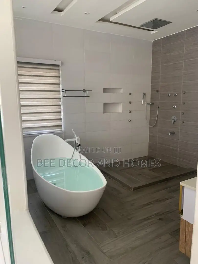 4bdrm House in Bee Decor & Homes, Pokuase for sale in Pokuase