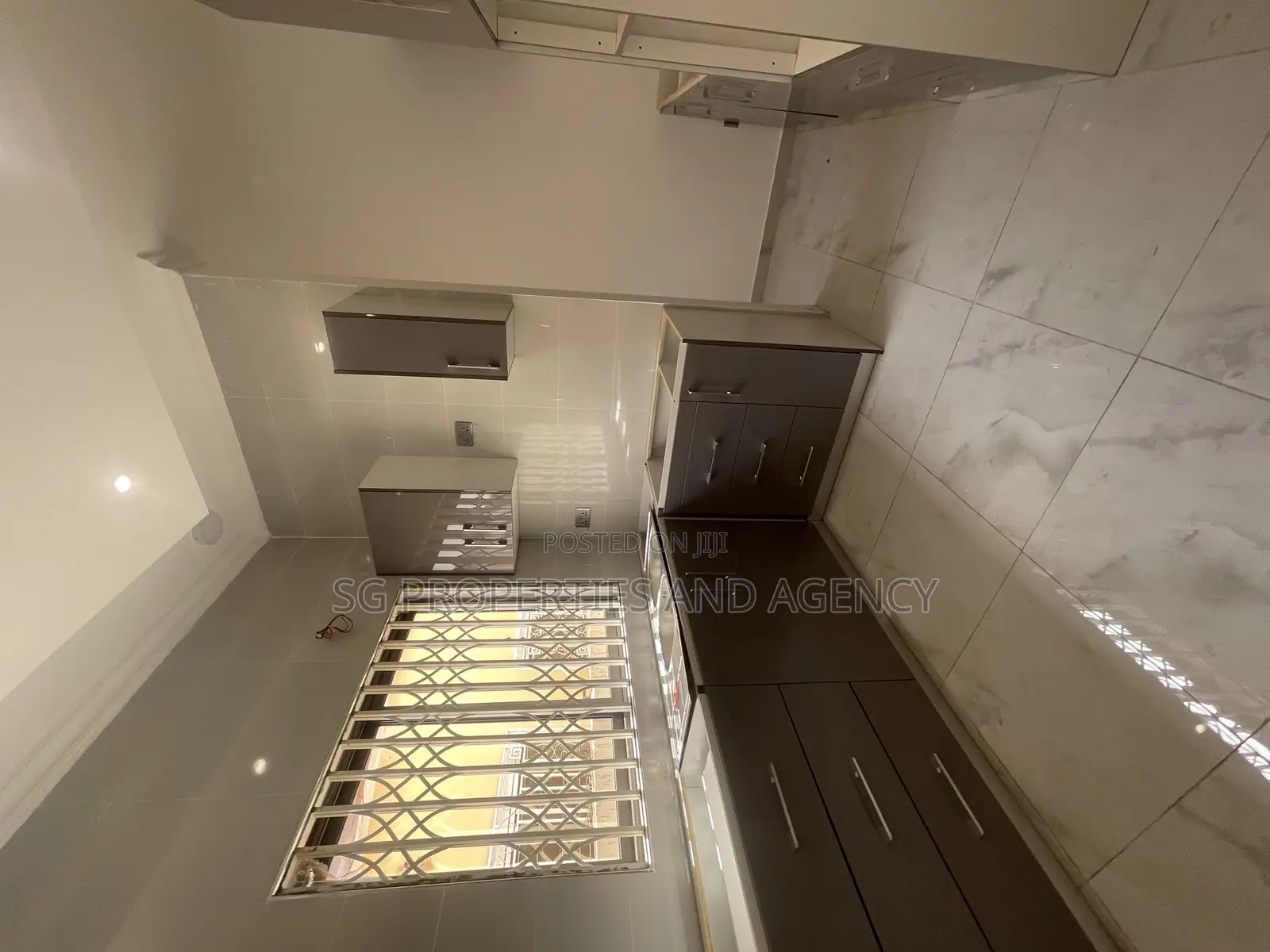 3bdrm House in Coastal, Spintex for rent in Spintex