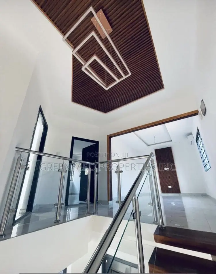 3bdrm House in Lakeside, Ashaley Botwe for sale in Ashaley Botwe
