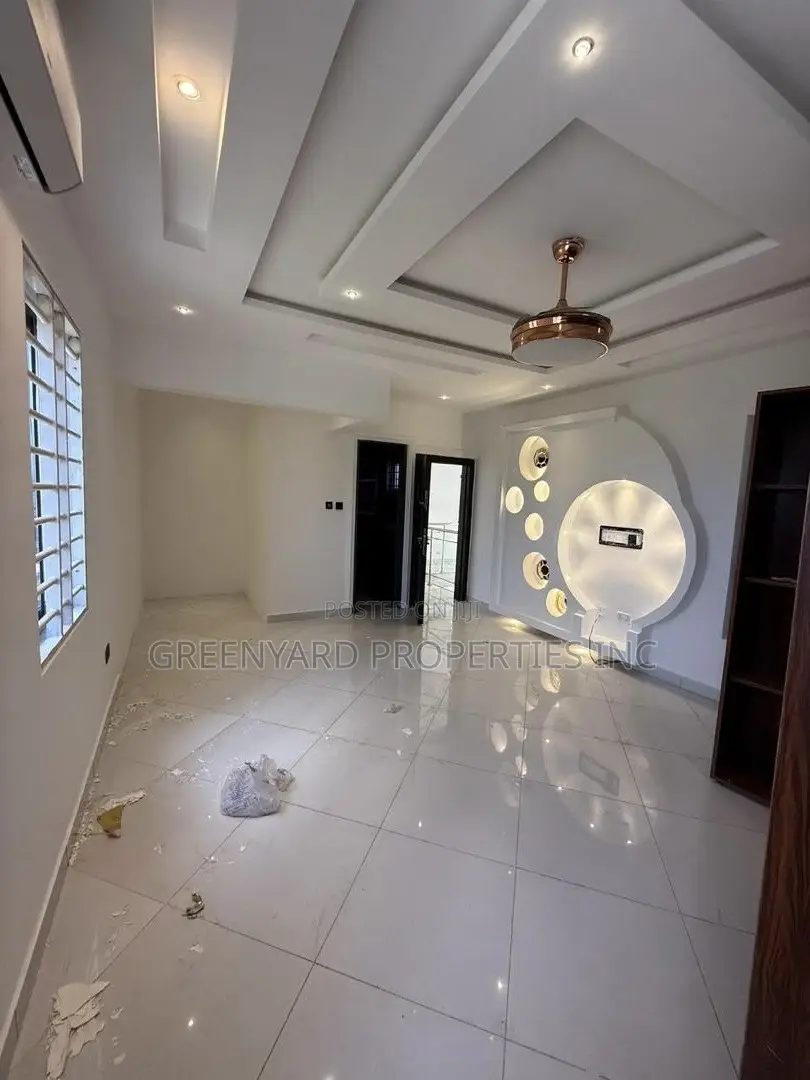 7bdrm Mansion in East Legon Hills for sale in East Legon