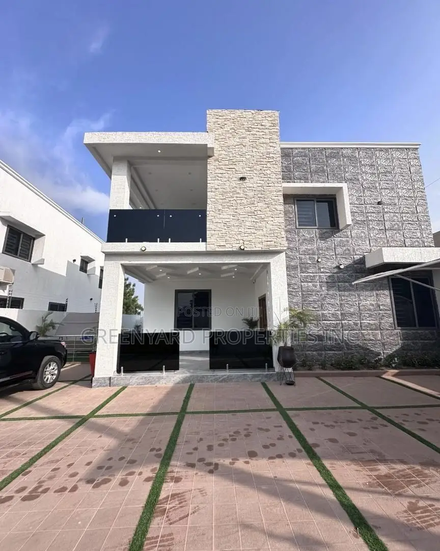 4bdrm House in East Legon for sale in East Legon